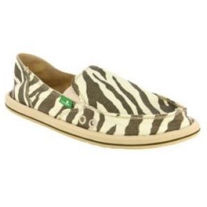 Zebra Print Sanuks